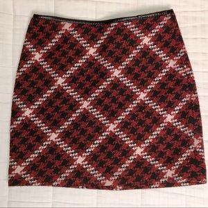 Express Quilted Mini Skirt